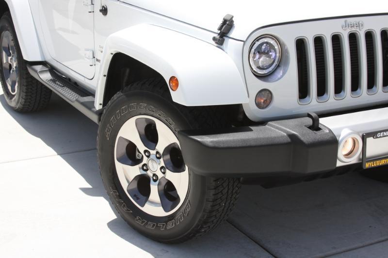 Jeep Wrangler Sahara 4WD 2016
