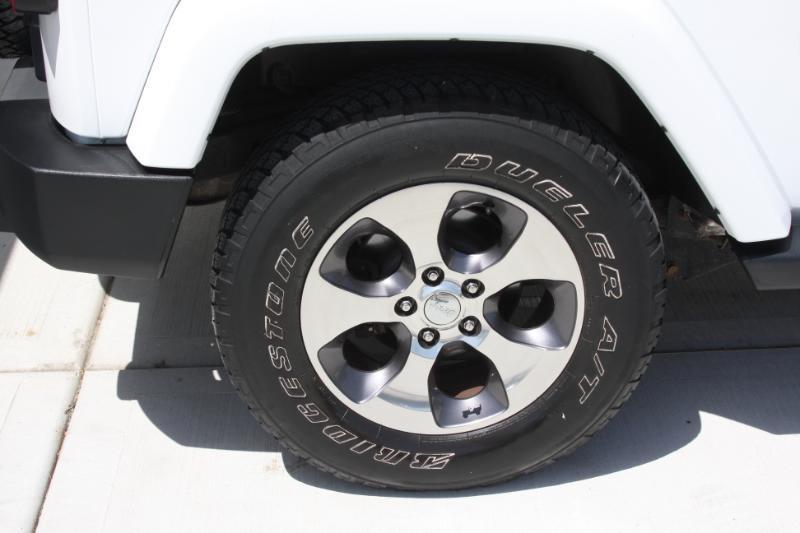 Jeep Wrangler Sahara 4WD 2016