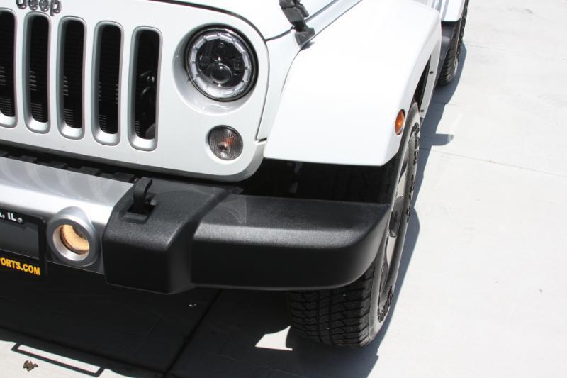 Jeep Wrangler Sahara 4WD 2016