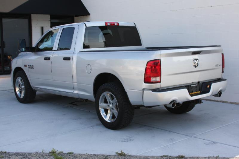 RAM 1500 Tradesman Quad Cab 4WD 2014