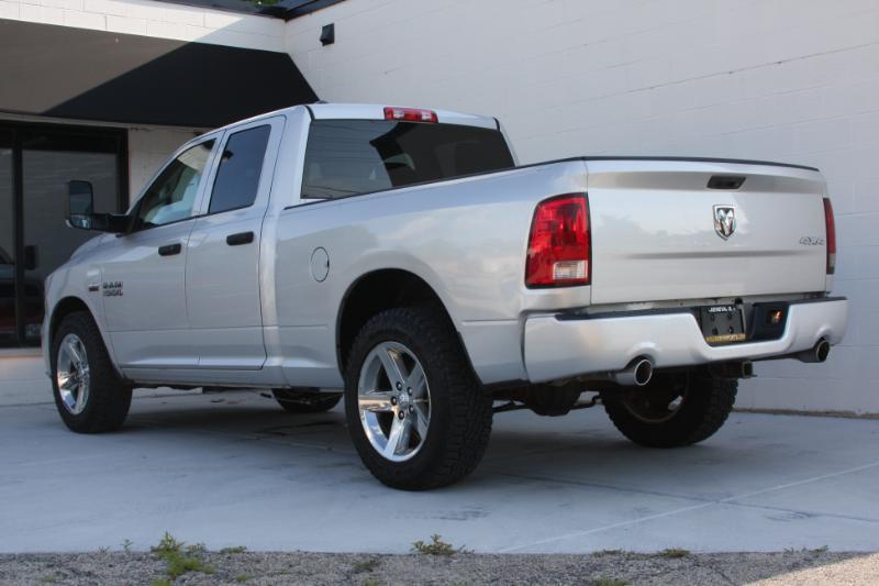 RAM 1500 Tradesman Quad Cab 4WD 2014