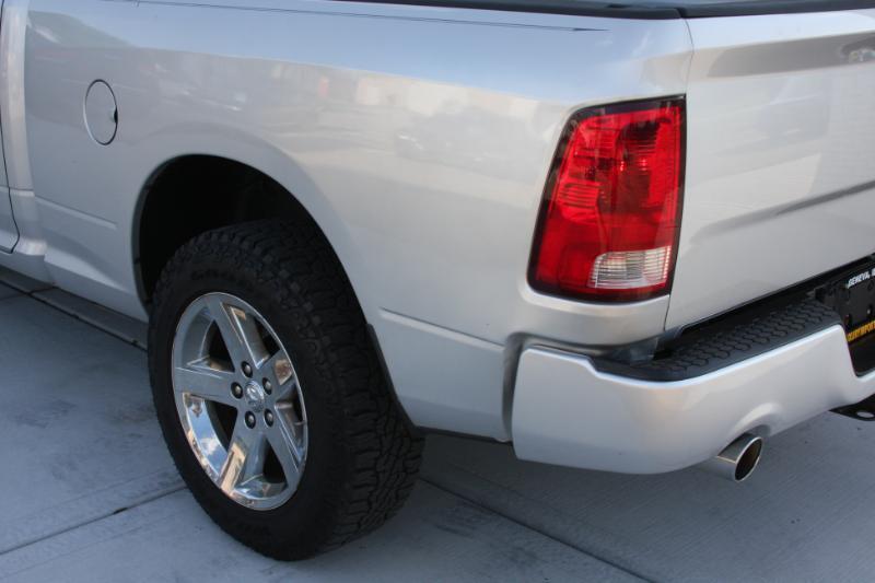RAM 1500 Tradesman Quad Cab 4WD 2014