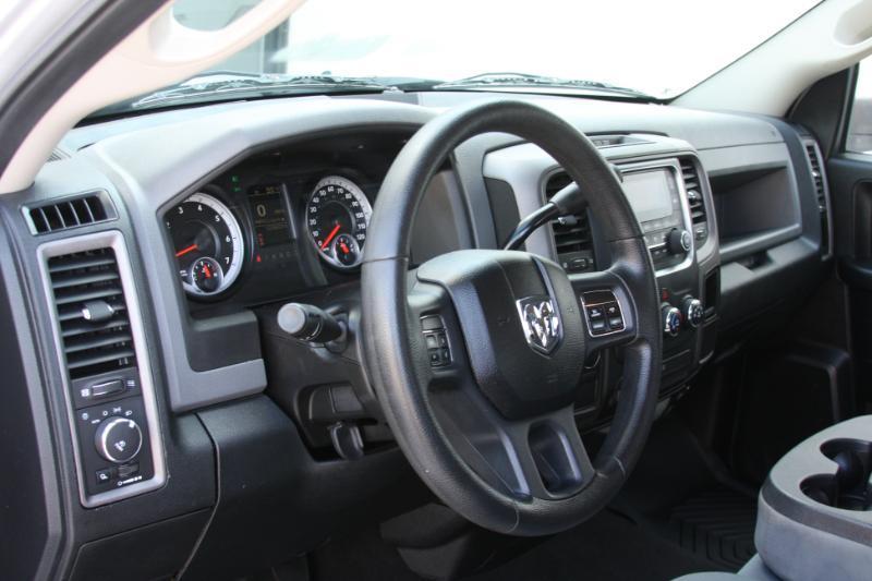 RAM 1500 Tradesman Quad Cab 4WD 2014
