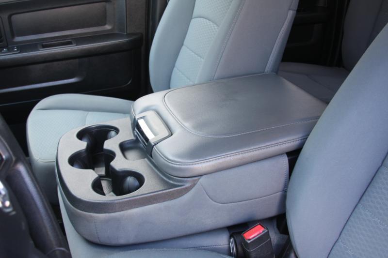 RAM 1500 Tradesman Quad Cab 4WD 2014