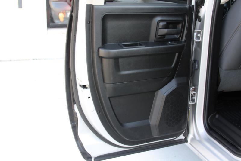 RAM 1500 Tradesman Quad Cab 4WD 2014