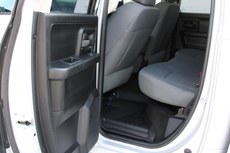RAM 1500 Tradesman Quad Cab 4WD 2014