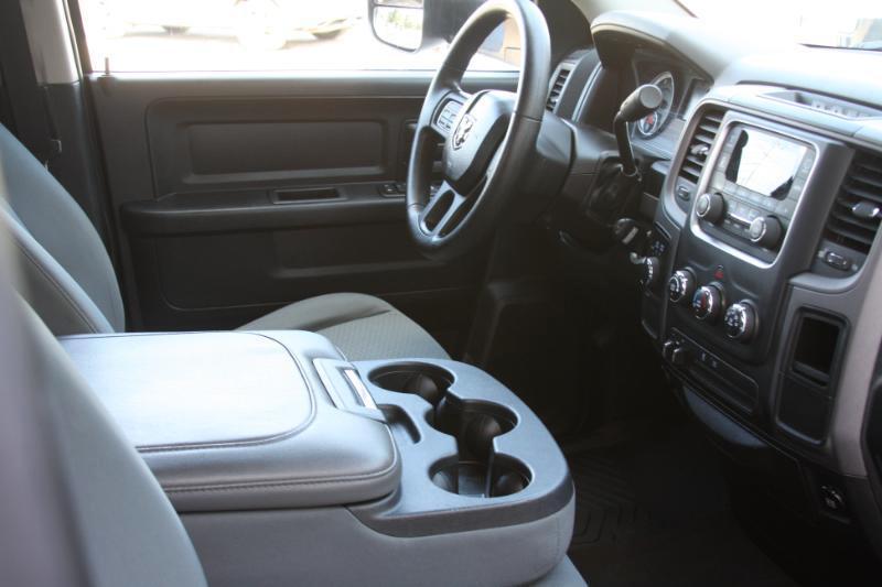 RAM 1500 Tradesman Quad Cab 4WD 2014