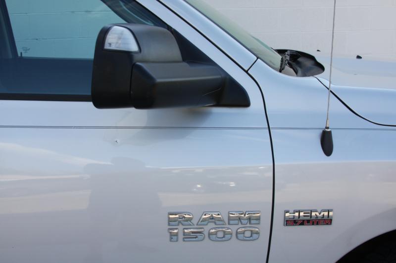RAM 1500 Tradesman Quad Cab 4WD 2014
