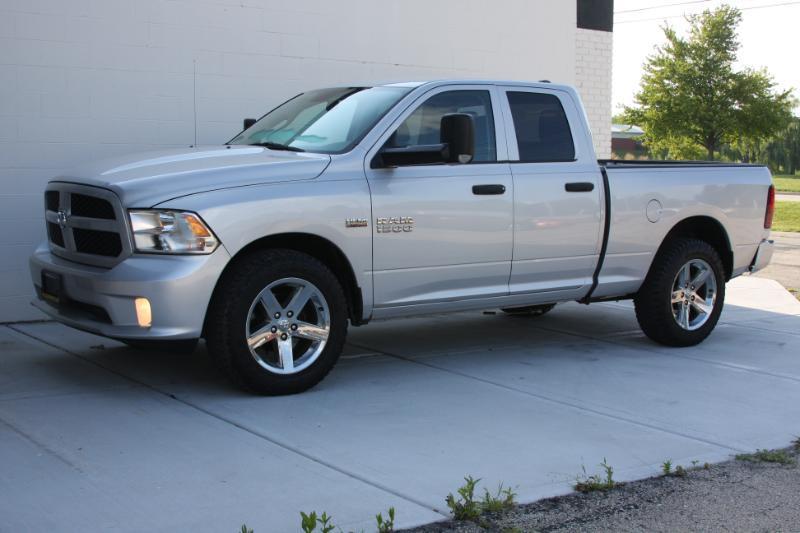 RAM 1500 Tradesman Quad Cab 4WD 2014