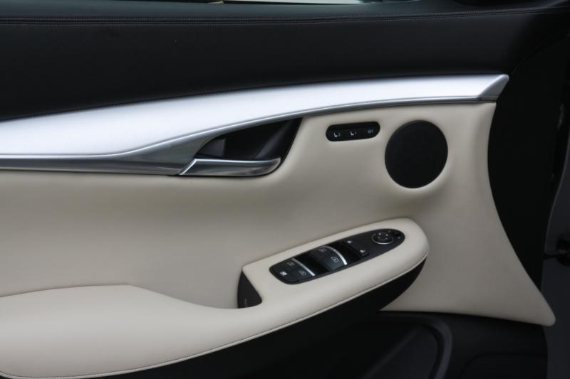 Infiniti QX50 ESSENTIAL AWD 2019