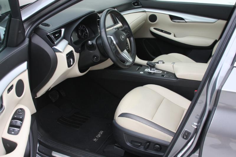 Infiniti QX50 ESSENTIAL AWD 2019
