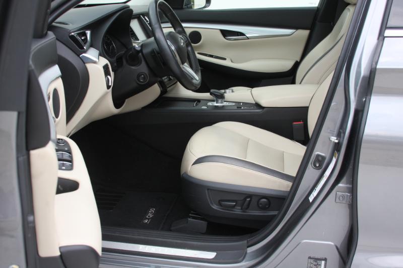 Infiniti QX50 ESSENTIAL AWD 2019