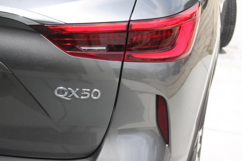 Infiniti QX50 ESSENTIAL AWD 2019