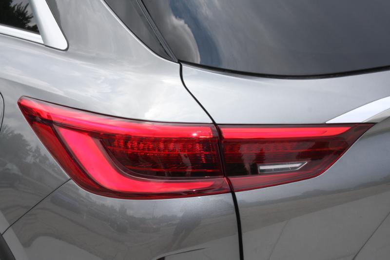 Infiniti QX50 ESSENTIAL AWD 2019