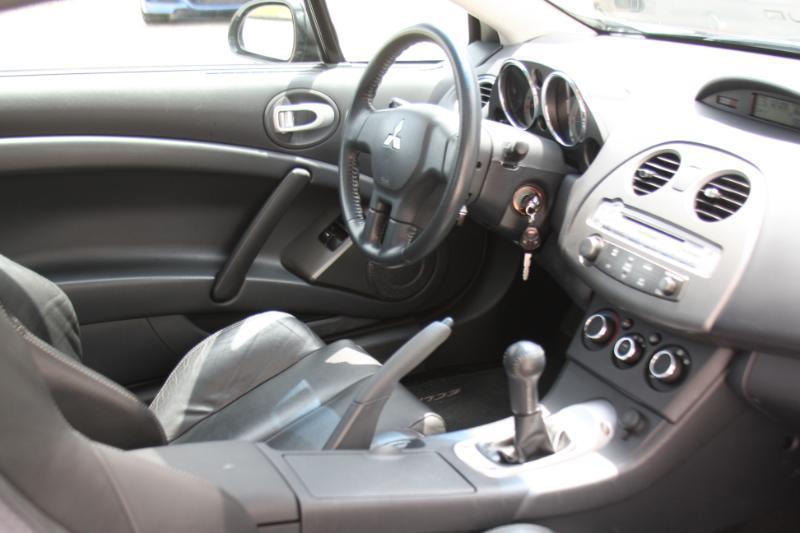 Mitsubishi Eclipse SE 2007