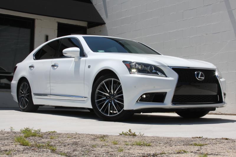 Lexus LS 460  2014