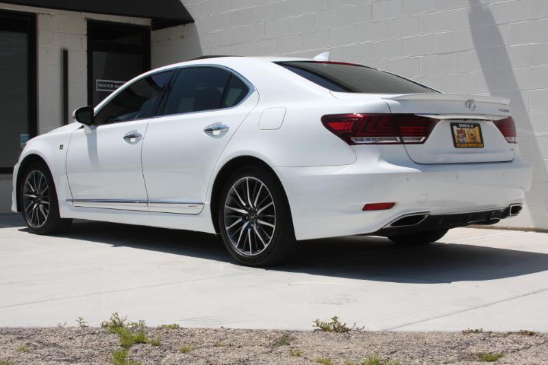 Lexus LS 460  2014