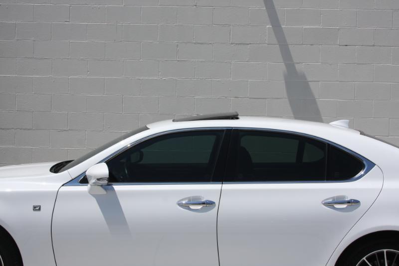 Lexus LS 460  2014