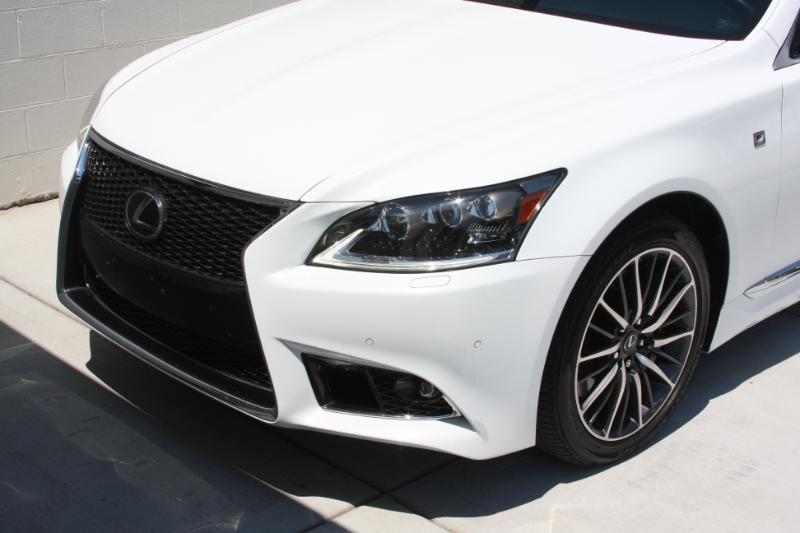 Lexus LS 460  2014