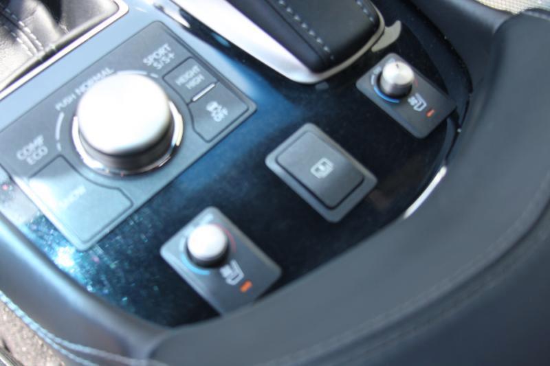 Lexus LS 460  2014