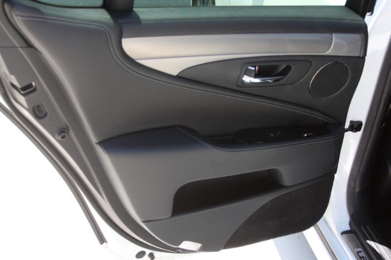 Lexus LS 460  2014
