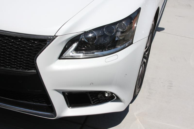 Lexus LS 460  2014