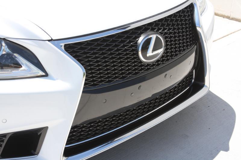 Lexus LS 460  2014