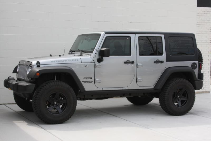 Jeep Wrangler Unlimited Sport 4WD 2017