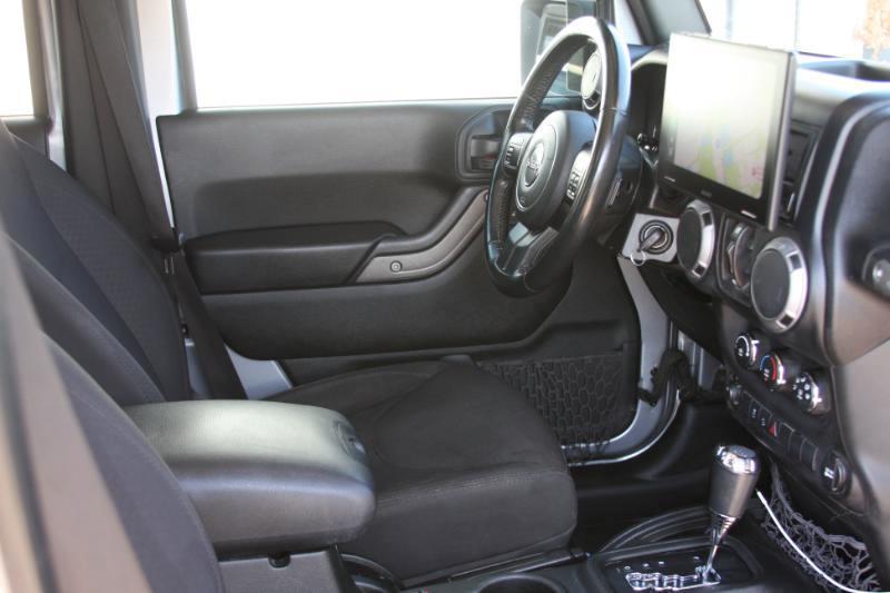 Jeep Wrangler Unlimited Sport 4WD 2017