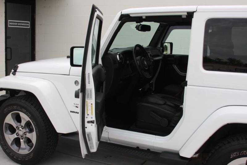 Jeep Wrangler Sahara 4WD 2016