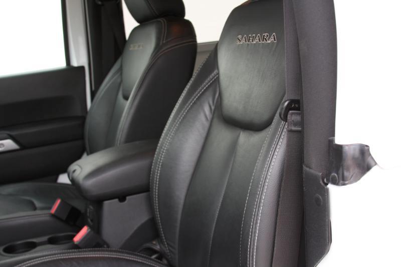 Jeep Wrangler Sahara 4WD 2016