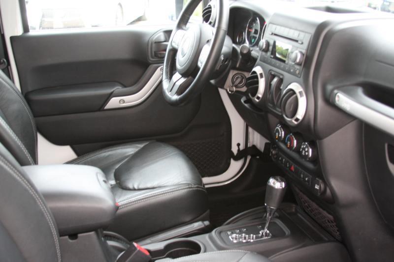 Jeep Wrangler Sahara 4WD 2016