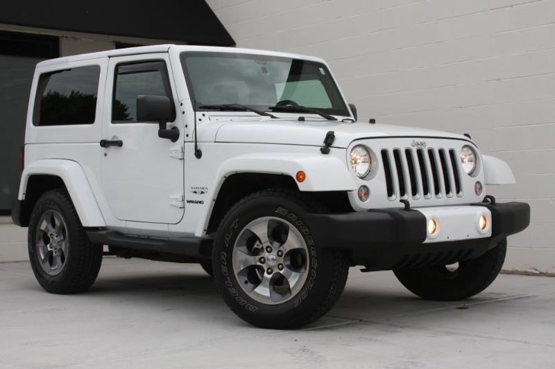 Jeep Wrangler Sahara 4WD 2016