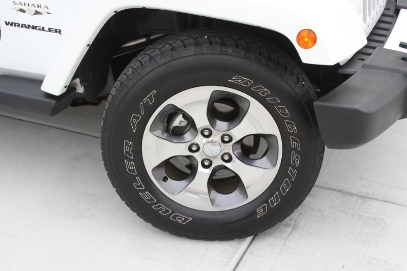 Jeep Wrangler Sahara 4WD 2016