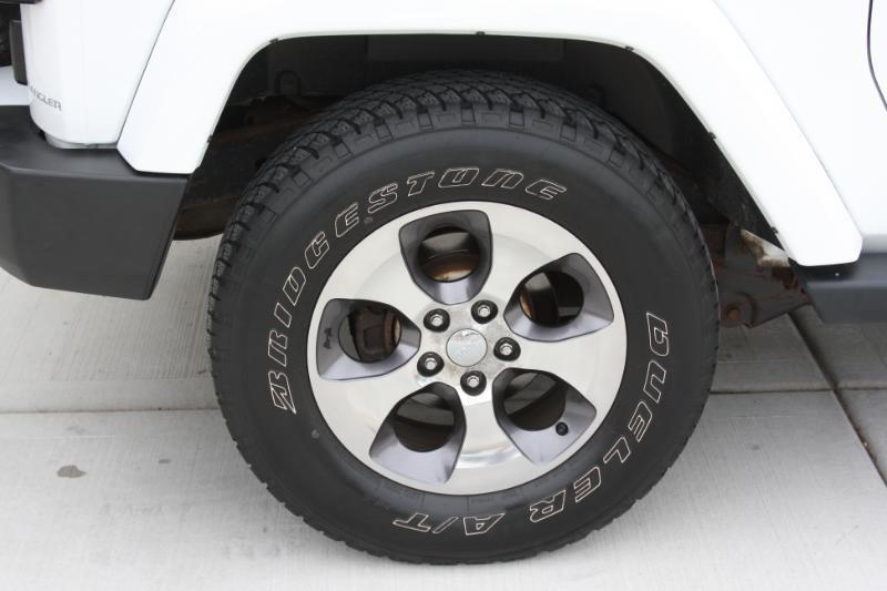 Jeep Wrangler Sahara 4WD 2016
