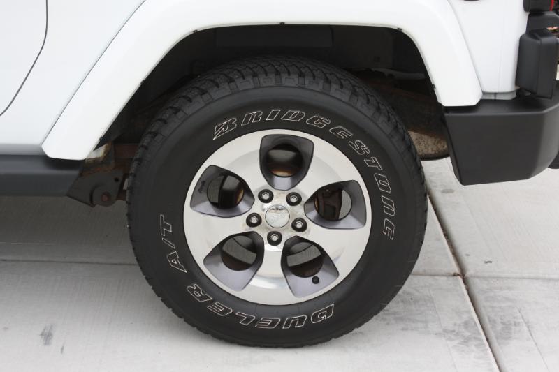 Jeep Wrangler Sahara 4WD 2016