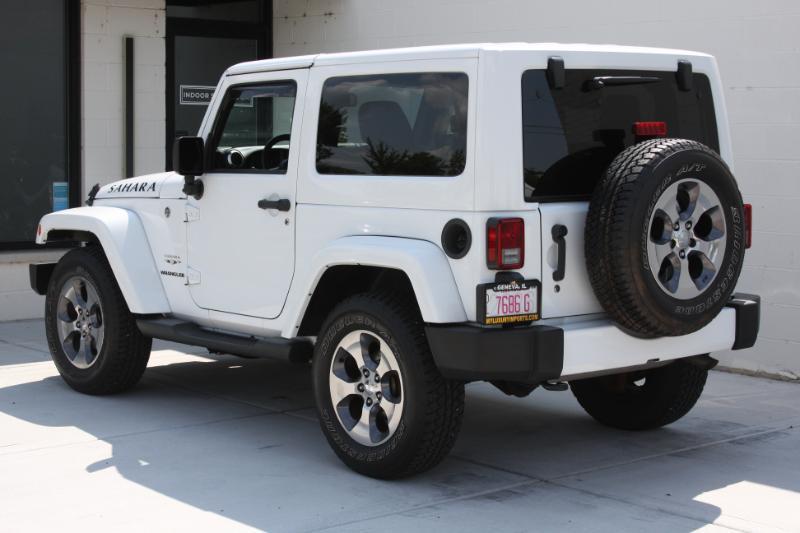 Jeep Wrangler Sahara 4WD 2016
