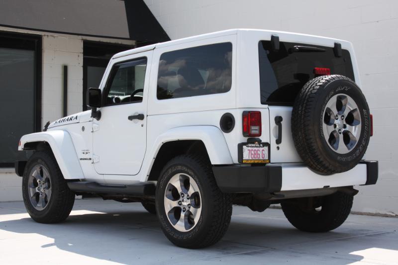 Jeep Wrangler Sahara 4WD 2016