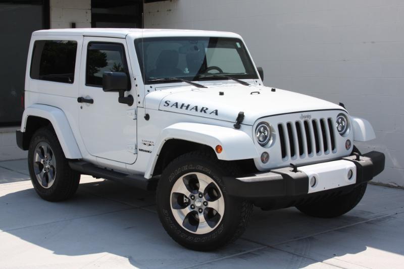 Jeep Wrangler Sahara 4WD 2016
