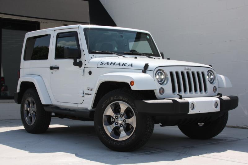 Jeep Wrangler Sahara 4WD 2016