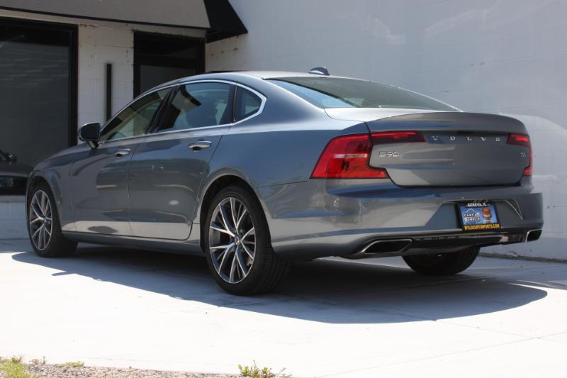 Volvo S90 T6 Momentum AWD 2018