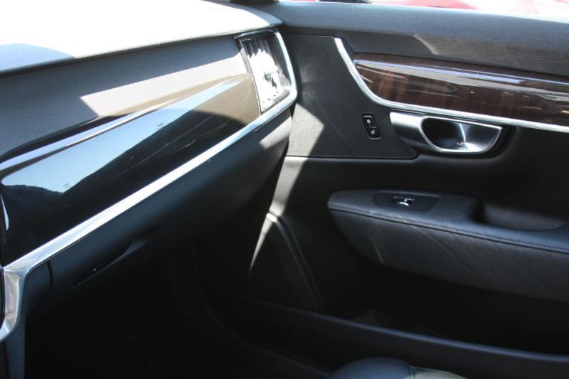 Volvo S90 T6 Momentum AWD 2018