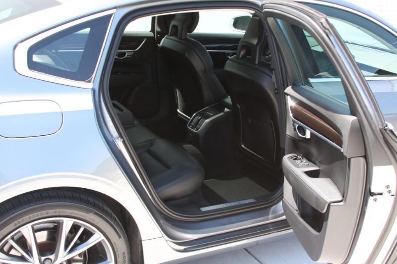 Volvo S90 T6 Momentum AWD 2018