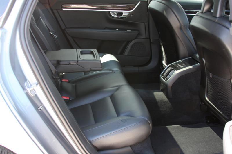 Volvo S90 T6 Momentum AWD 2018