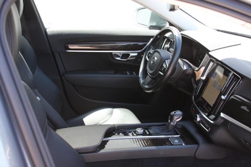 Volvo S90 T6 Momentum AWD 2018