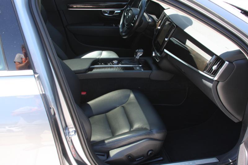 Volvo S90 T6 Momentum AWD 2018