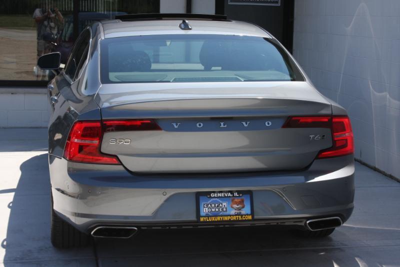 Volvo S90 T6 Momentum AWD 2018