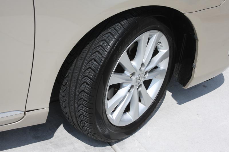 Lexus ES 350 Sedan 2010