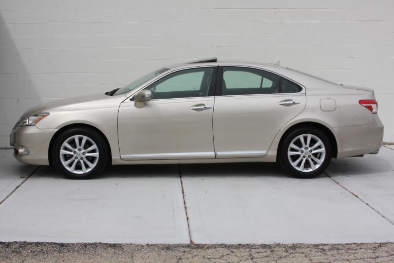 Lexus ES 350 Sedan 2010