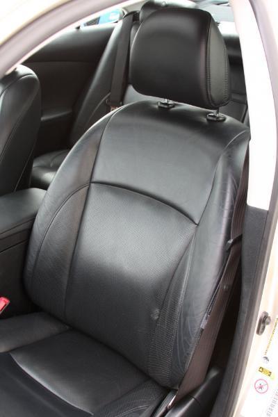 Lexus ES 350 Sedan 2010